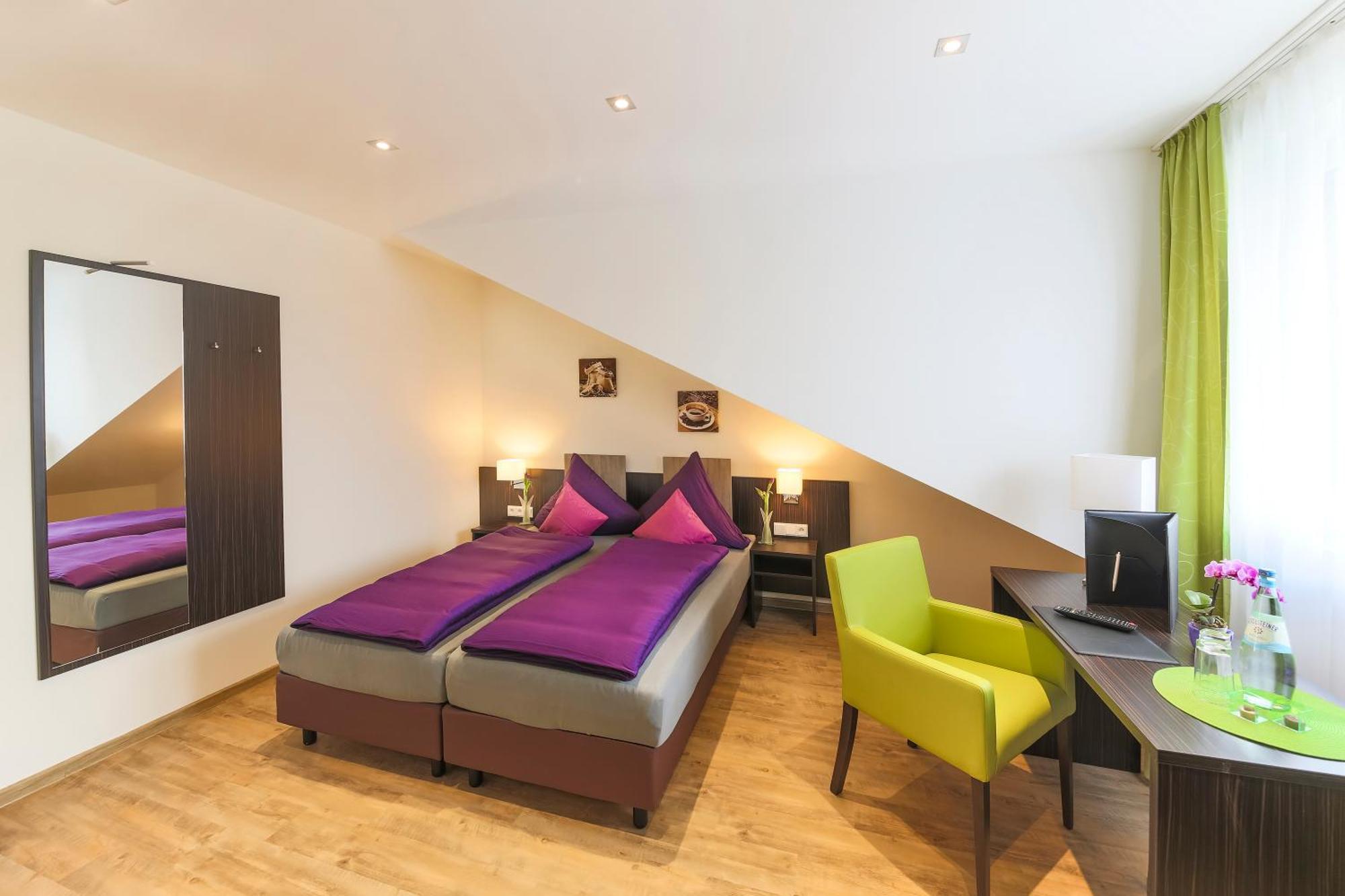 Hotel Gaestehaus Stock Zimmer Kaffeesaeckle FDH Buitenkant foto